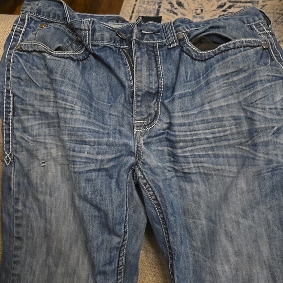 Helix - Picture 2 of 9